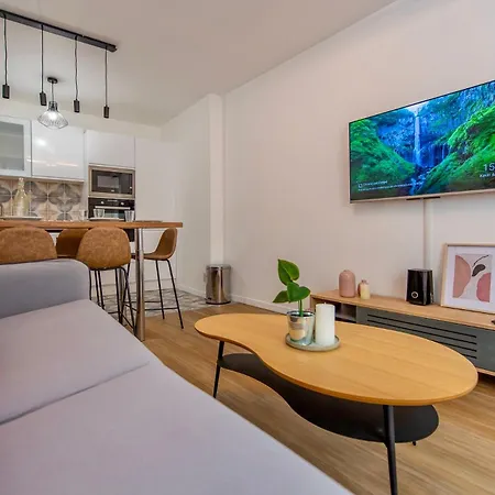 St Michel - Beau 3pieces En Centre-ville Climatise *